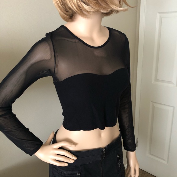 Luxe Junkie Tops - Boutique Black Long Sleeve Mesh Crop Top Luxe Junkie Tops - Boutique Black Long Sleeve Mesh Crop Top